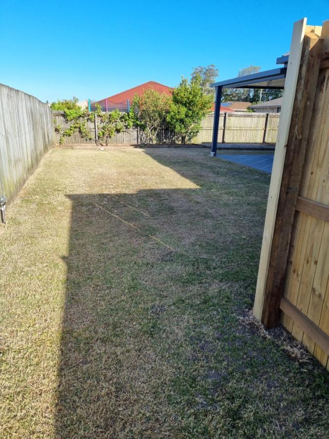 Blk Stays Guest House Deluxe Units Morayfield Eksteriør bilde