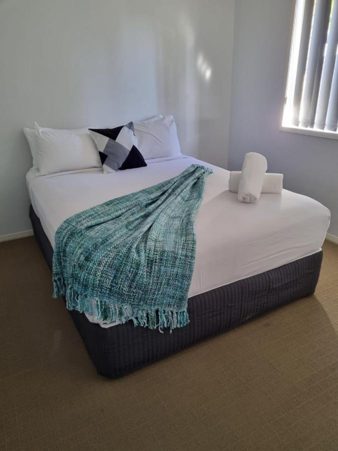 Blk Stays Guest House Deluxe Units Morayfield Eksteriør bilde