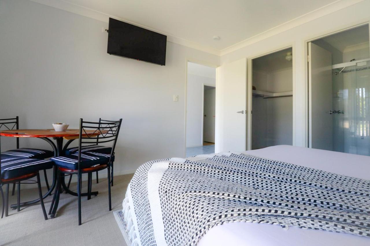 Blk Stays Guest House Deluxe Units Morayfield Eksteriør bilde