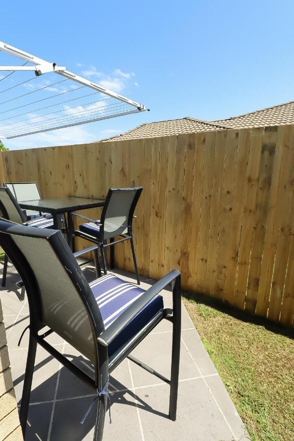 Blk Stays Guest House Deluxe Units Morayfield Eksteriør bilde